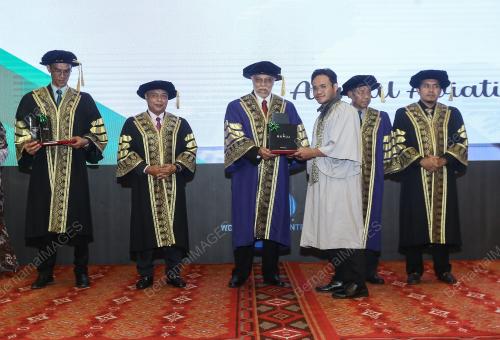 ZAINAL ABIDIN SHAIK ZAKARIA