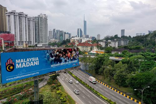 PAPAN IKLAN MALAYSIA MADANI