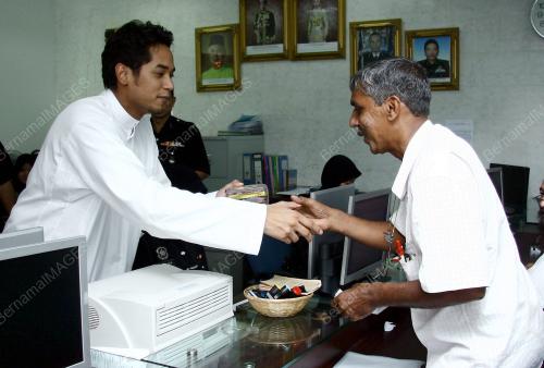 KHAIRY JAMALUDDIN