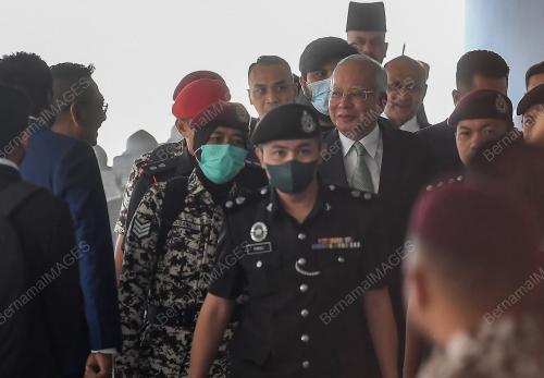 DATUK SERI NAJIB TUN RAZAK