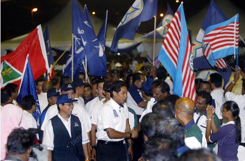 KHAIRY JAMALUDDIN
