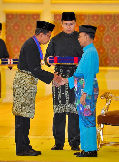 KL16_19112015_AGONG