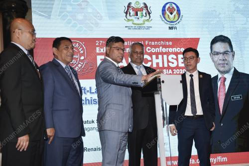 DATUK SERI SAIFUDDIN NASUTION