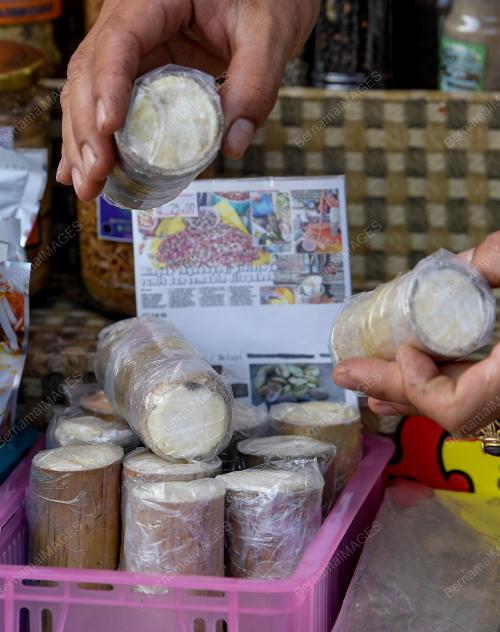 PASAR BORNEO @ TAMU BORNEO DI SERI KEMBANGAN