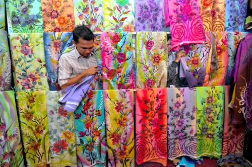KL16_20062013_PROMOSI_BATIK