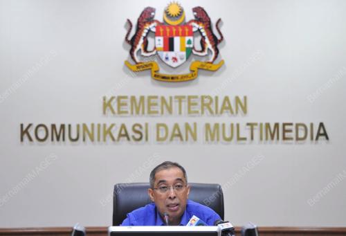 KL16_20062016_ANGKASAPURI