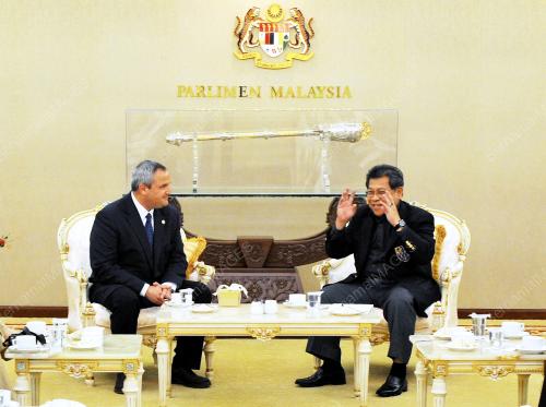 TAN SRI PANDIKAR AMIN MULIA