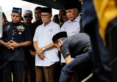 JENAZAH DATUK SERI JOHARI HARUN
