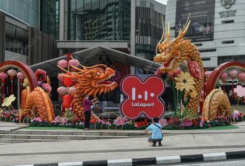 DEKORASI TAHUN BAHARU CINA