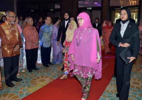 KL16_21042019_BUKU_BN201904197319