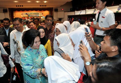 KL16_21102012_ROSMAH
