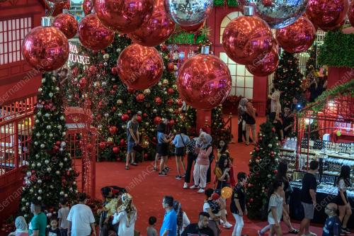 TINJAUAN KRISMAS