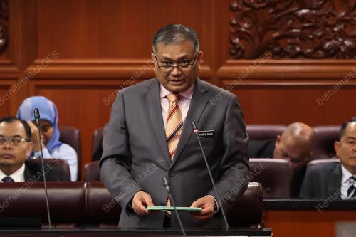 DATUK SERI DR SHAMSUL ANUAR NASARAH