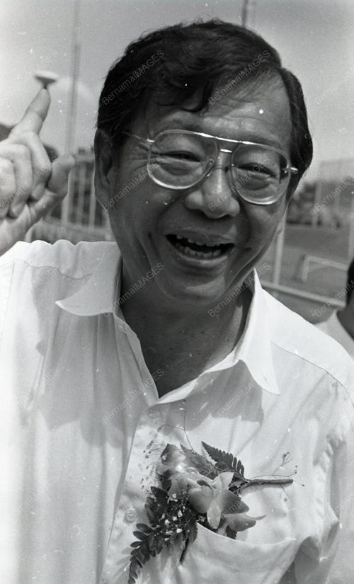 LIM KENG YAIK MERASMIKAN PARTI GERAKAN SELANGOR