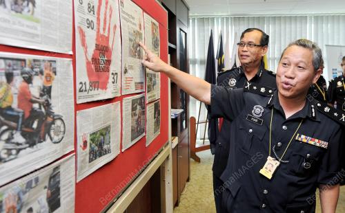 KL16_22042015_POLIS