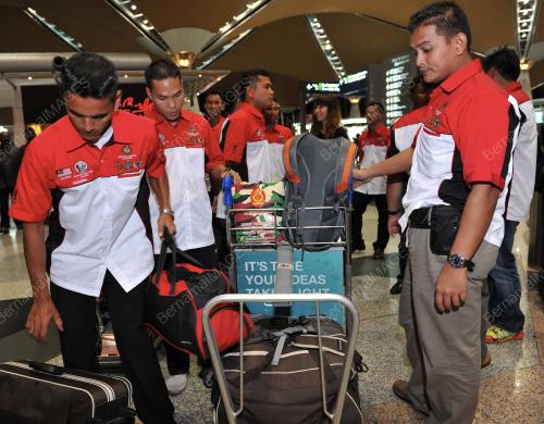 KL16_22082012_RENANG