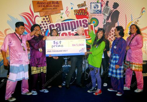 CAMPUS_KACHING!