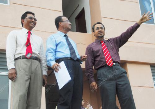 DATUK ZOLKPLES EMBONG