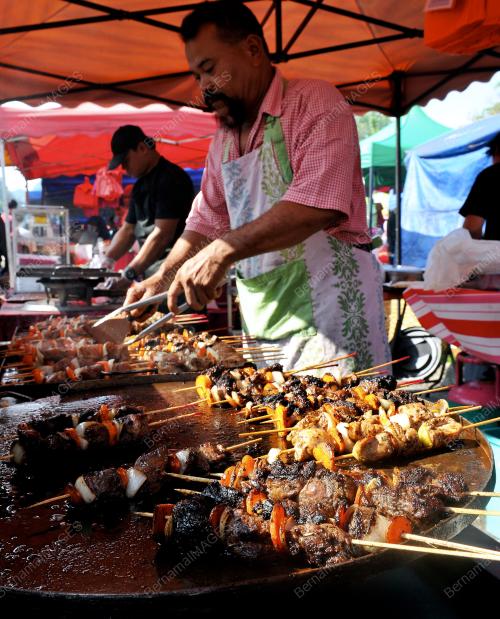 KL16_23072012_BAZAR1