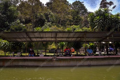 KOLAM PANCING BEROPERASI
