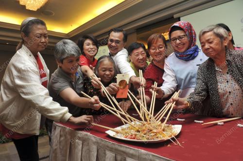 KL16_24012017_CGC_CNY