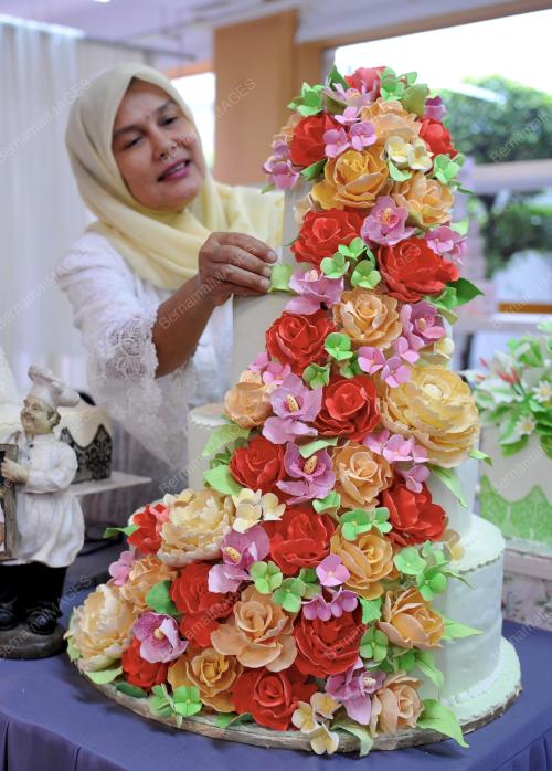 KL16_24042014_KAHWIN