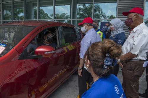TAN SRI MUHYIDDIN YASSIN