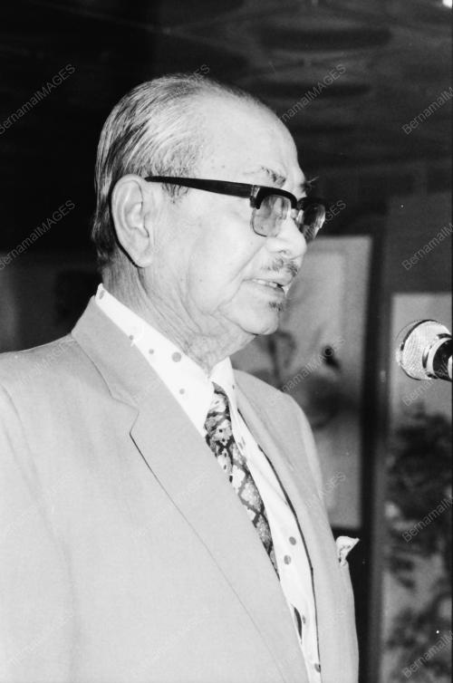 TUNKU ABDUL RAHMAN