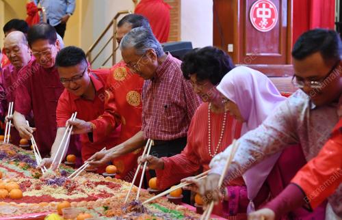TUN DR MAHATHIR MOHAMAD