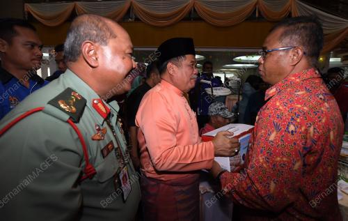 KL16_25062019_AIDILFITRI_BN201906243157