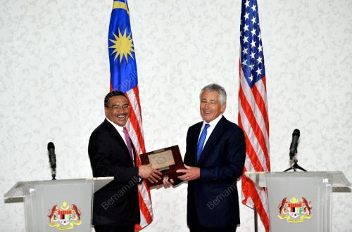 KL16_25082013_MYS_US