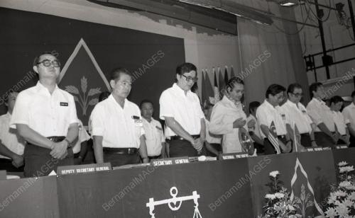 MAHATHIR MOHAMAD