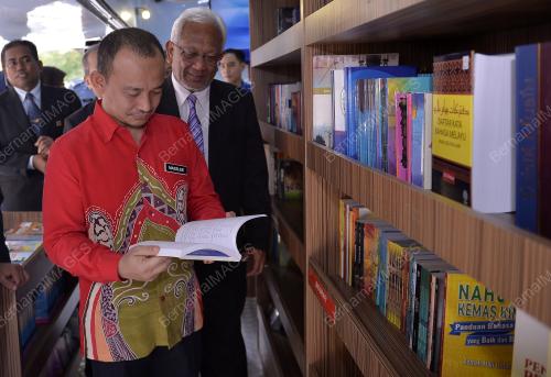 KL16_25092018_MASZLEE_BN201809248834