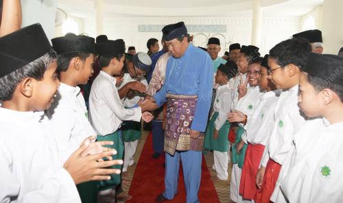 SULTAN SELANGOR SULTAN SHARAFUDDIN IDRIS SHAH