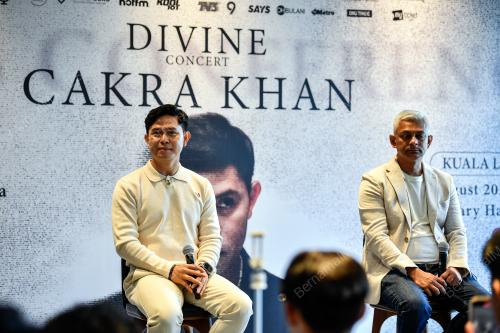 CAKRA KHAN