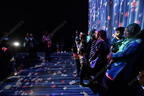 KL16_26112017_EXPO_BN201711252507