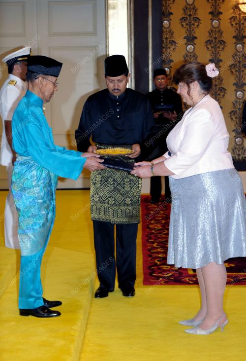 KL16_27052013_DUTA_AGONG