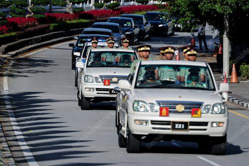 RAPTAI_KEBERANGKATAN