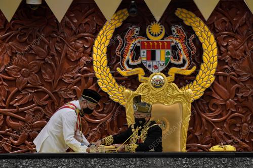 AL-SULTAN ABDULLAH RI'AYATUDDIN AL-MUSTAFA BILLAH SHAH