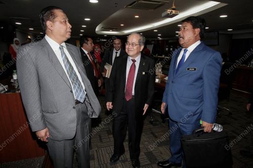 KL16_28032016_MESYUARAT