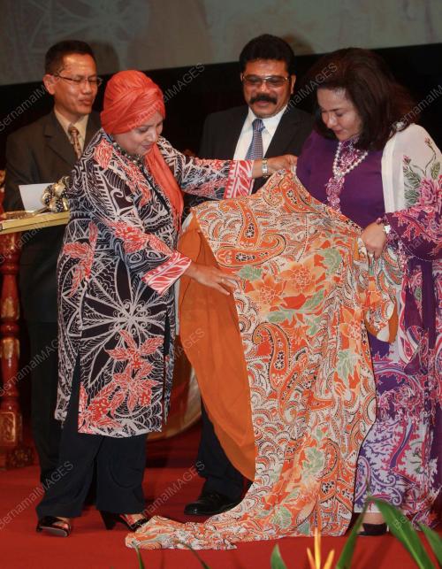 ROSMAH MANSOR