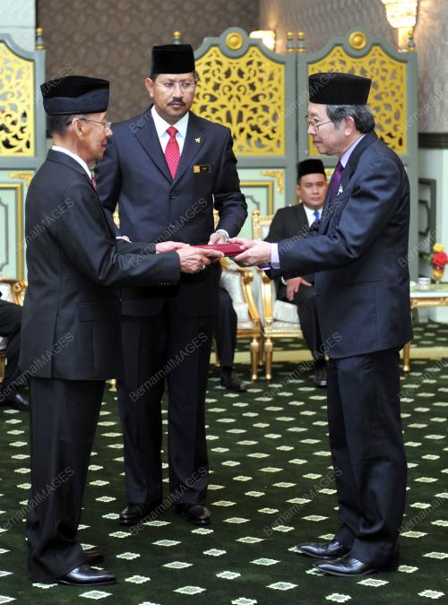 KL16_28102013_AGONG_SPRM