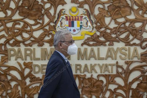 DATUK SERI ISMAIL SABRI YAAKOB