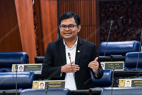 AKMAL NASRULLAH MOHD NASIR