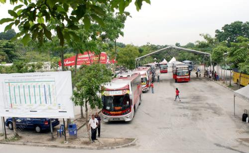 TEMINAL BAS SEMENTARA BUKIT JALIL