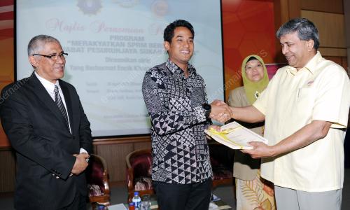 KL16_30042015_KJ_SPRM