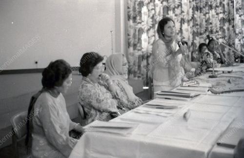 DATUK PADUKA AISHAH GHANI (menteri kebajikan masyarakat)