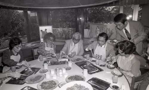 DR. MAHATHIR MOHAMAD