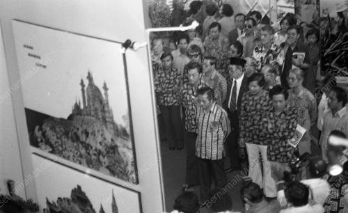 DATUK SERI DR. MAHATHIR MOHAMAD