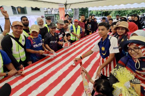 PESTA MERDEKA 2024 TAMAN SERI KERAMAT